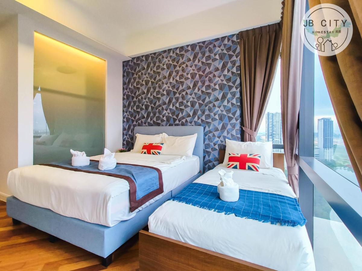 Grand Medini Suites By Rr Jbcity Нусаяя Екстер'єр фото