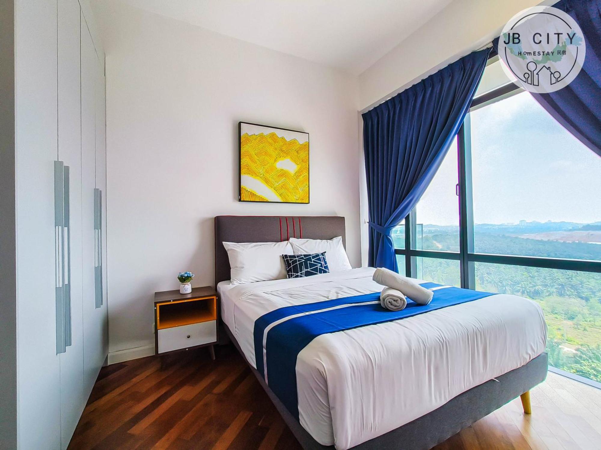Grand Medini Suites By Rr Jbcity Нусаяя Екстер'єр фото