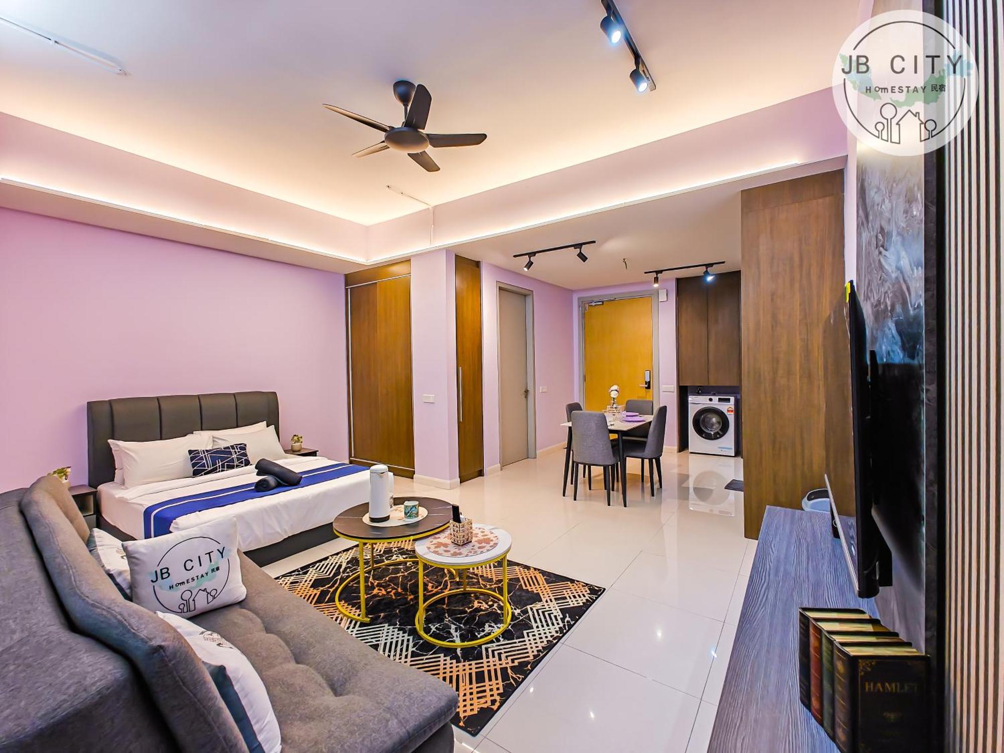 Grand Medini Suites By Rr Jbcity Нусаяя Екстер'єр фото
